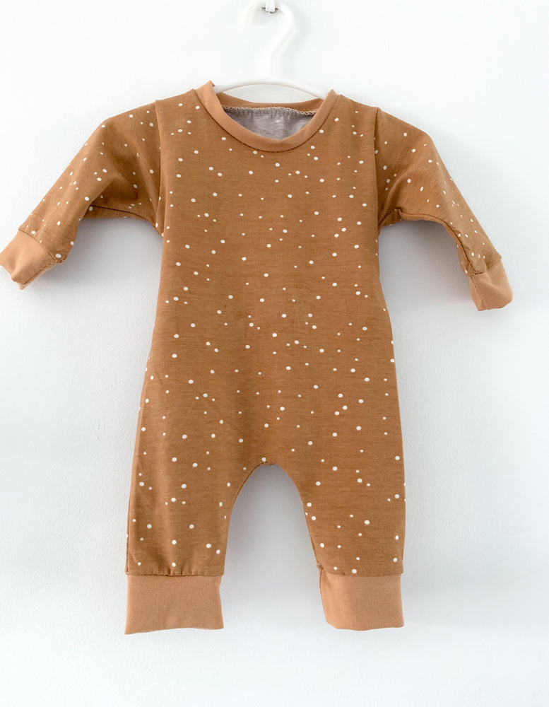 
            
                Load image into Gallery viewer, Baby Grow - Starry Night Toffee
            
        